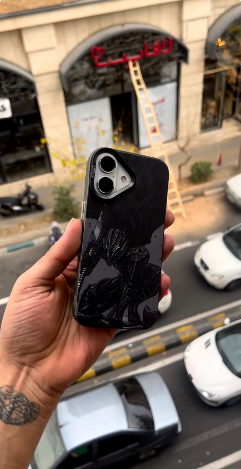 قاب طرح Berserk - Image 2